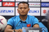 HLV Park Hang Seo có nguy cơ mất Trọng Hoàng trận chung kết lượt đi