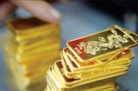 Giá vàng hôm nay 21/12: USD tụt giảm, vàng vụt tăng