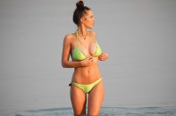 Helen Flanagan khoe thân hình cực sexy