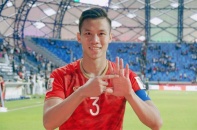 Quế Ngọc Hải tặng nhẫn kim cương kỷ niệm 1 năm ngày cưới cho vợ