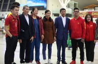 Bố mẹ Quang Hải, Văn Hậu, Tiến Dũng sang Dubai tiếp lửa cho con