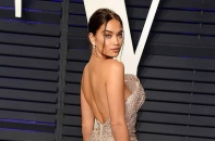 Shanina Shaik "lộ hàng" trong tiệc Oscar