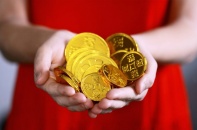 Giá vàng hôm nay 6/4: Đảo chiều giảm giá