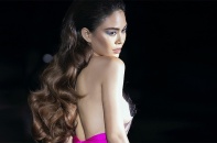 Á hậu Mâu Thủy diện đầm không nội y làm vedette