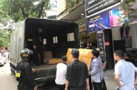 Công an khám xét các cửa hàng của Nhật Cường mobile