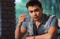 Khải "Về nhà đi con" tung ảnh đẹp như soái ca khiến fan bất ngờ