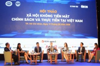 Giới trẻ và xu hướng tiêu dùng không tiền mặt