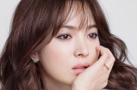 Minh tinh Hàn Quốc Song Hye Kyo - "ngọc nữ" giàu có, đa tình