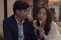 "Về nhà đi con" tập 69: Vũ bị bố vợ bắt quả tang đang ôm ấp Nhã