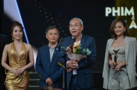 Đoàn làm phim "Về nhà đi con" thắng lớn ở VTV Awards 2019