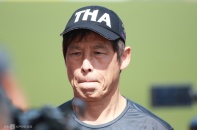 HLV Nishino: ‘Phải sớm chọc thủng lưới Việt Nam’