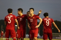 Tiến Linh: ‘Chúng tôi động viên nhau sau hai bàn thua’