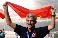 HLV Calisto chúc mừng U22 Việt Nam vô địch SEA Games 30 