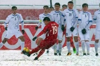 AFC vinh danh Quang Hải với siêu phẩm “cầu vồng tuyết”