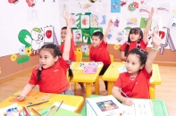 IBC quyết định vay tiền mua thêm cổ phần chuỗi tiếng anh Apax English