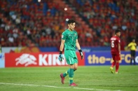 Thủ môn Bùi Tiến Dũng không cùng CLB TPHCM dự AFC Champions League 