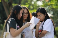 Hà Nội không lùi lịch thi vào lớp 10: Phụ huynh lo ngại con bị học "dồn ép"