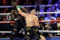 Fury thắng knock-out Wilder