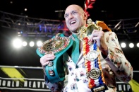 Tyson Fury - Sự nghiệp của "quái kiệt" từng sở hữu tất cả đai hạng nặng