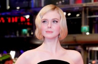 Elle Fanning vào nhóm sao mặc đẹp