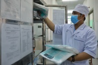 Chặn Covid-19 trước làn sóng công dân về nước