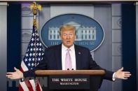 Tổng thống Trump có thể sẽ ký sắc lệnh tạm ngừng nhập cư vào 22/4