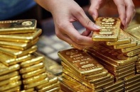 Giá vàng tăng vọt, tiến gần 49 triệu đồng
