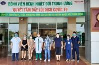 Thêm 4 trường hợp mắc COVID-19 được công bố khỏi bệnh