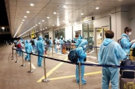 Đưa 232 công dân Việt Nam từ Uzbekistan về nước an toàn