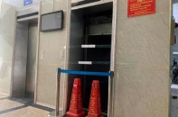 Hà Nội: Điều tra vụ thang máy chung cư rơi tự do, hai người bị thương