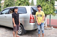 Bình Phước: Phát hiện 2 đối tượng dùng ôtô vận chuyển pháo lậu