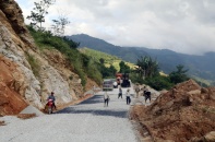 Dự án Quốc lộ 4 đoạn nối Hà Giang - Lào Cai: 15 năm chưa thông tuyến do bố trí vốn quá dàn trải 