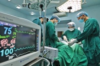 PGS-TS. Trần Ngọc Lương, Giám đốc Bệnh viện Nội tiết trung ương: Người “xuất khẩu” kỹ thuật nội soi tuyến giáp