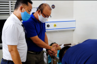 HLV Park Hang-seo rơi nước mắt nhìn Hùng Dũng đau đớn tại bệnh viện