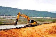 Trung tâm Điện lực Quảng Trạch “thao thức” chờ mặt bằng   