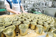 Tránh lạm dụng thức ăn nhanh, thực phẩm đóng hộp trong mùa dịch