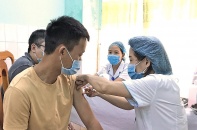 Đảm bảo an toàn khi tiêm vắc-xin Covid-19 cho trẻ em