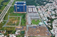 Sửa luật để khơi thông thị trường địa ốc