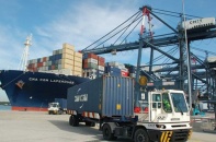 Nỗi lo lượng nhập khẩu 4 tháng đầu năm giảm