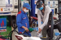 Không lo thiếu cung xăng dầu