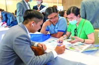 Doanh nghiệp địa ốc nỗ lực “kéo mẻ lưới” cuối năm   