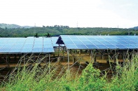 Ai dọn rác điện năng lượng mặt trời? - Bài 2: Hết lợi dụng chính sách, đến lúng túng xử lý pin năng lượng