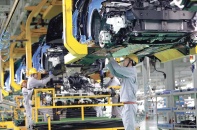Lao động ngành ô tô canh cánh nỗi lo mất việc