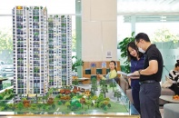 Doanh nghiệp bất động sản toan tính cho quý III