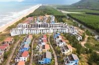 Nhiều dự án ngàn tỷ “đắp chiếu” tại vịnh biển Lăng Cô