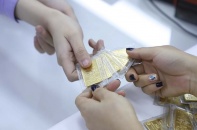 Khó dò đường cho thị trường vàng thế giới năm 2025