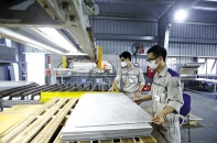Doanh nghiệp vẫn nặng gánh chi phí lãi vay