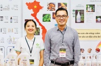 Hoàng Thị Sinh, Đồng sáng lập Singsong: Xoa dịu nỗi đau của những làn da nhạy cảm   