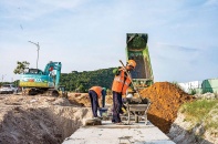 Thắt ruột lo giá, nguồn cung dầu diesel tại đại dự án giao thông