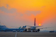 Đắn đo nâng tỷ lệ sở hữu nước ngoài tại hãng bay Việt